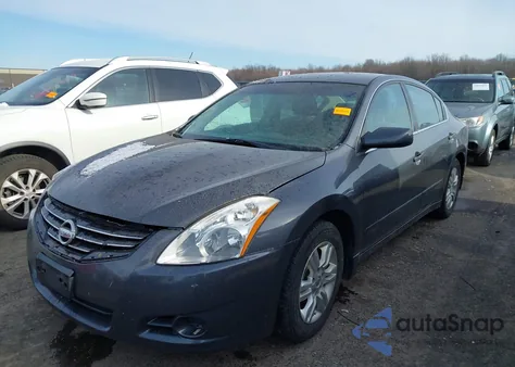 2010 Nissan Altima 2.5 S z USA, uszkodzony, nr VIN 1N4AL2AP7AN444652